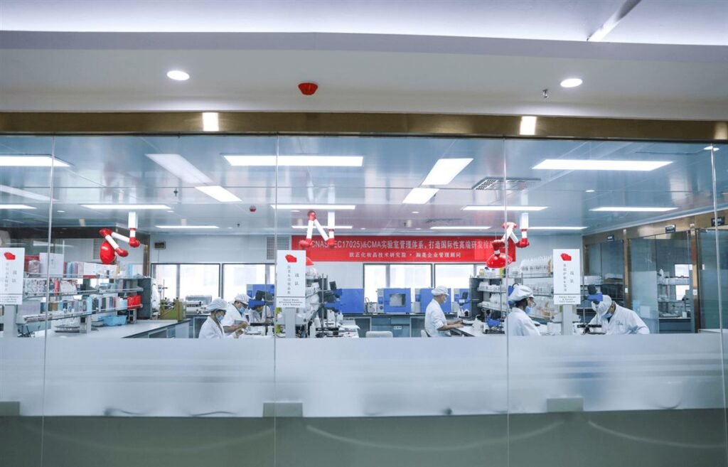 MoCelie skincare factory in Guangzhou - OEM and ODM manufacturing for small brands