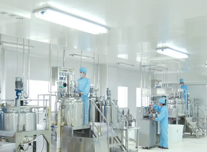 MoCelie cleanroom cosmetics OEM production workshop